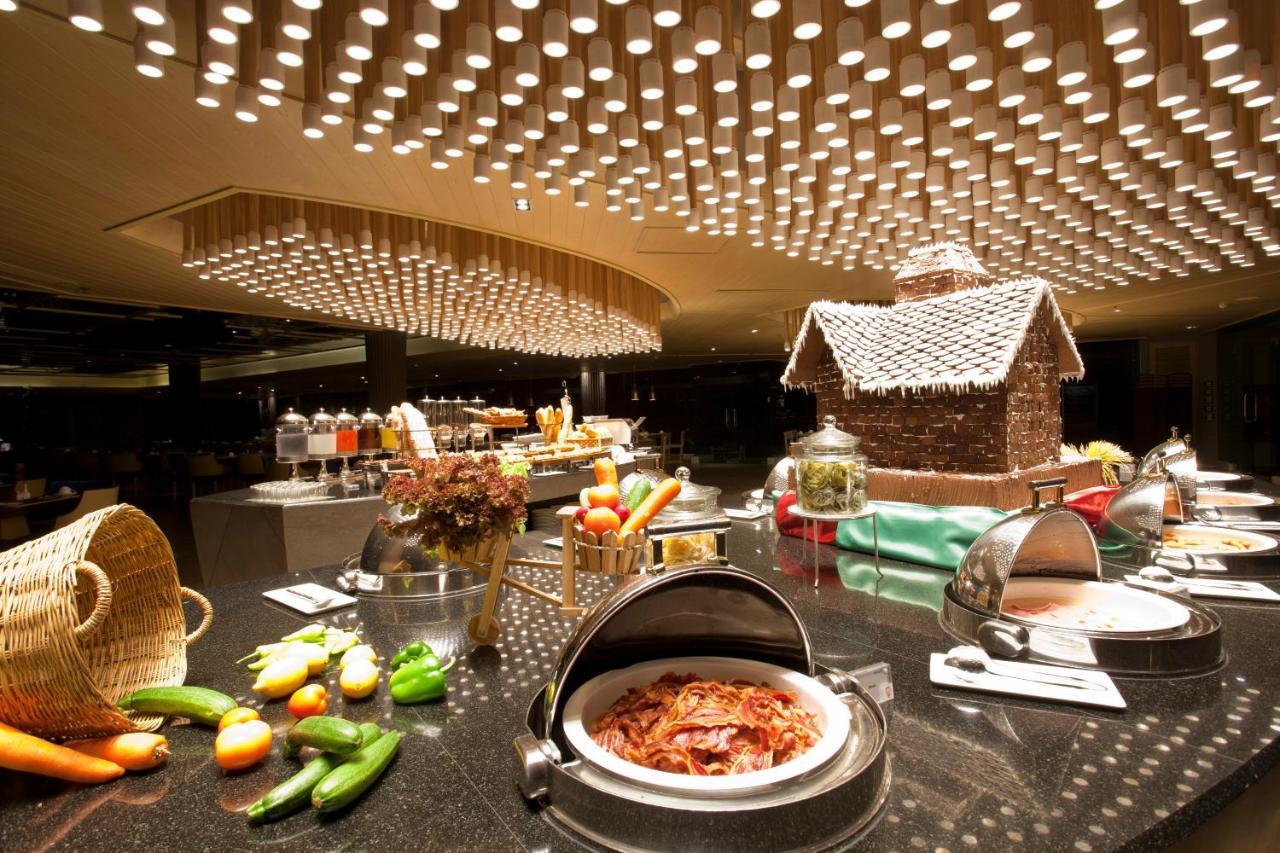 Graceland Khaolak Beachfront Resort Καο Λακ Εξωτερικό φωτογραφία