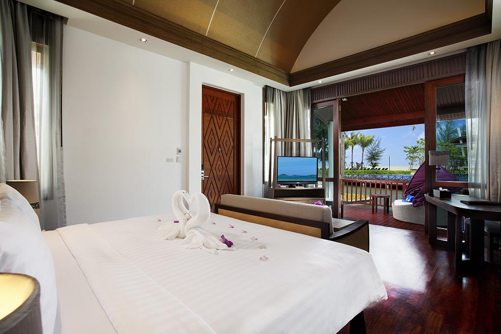 Graceland Khaolak Beachfront Resort Καο Λακ Εξωτερικό φωτογραφία