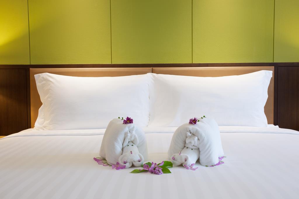 Graceland Khaolak Beachfront Resort Καο Λακ Εξωτερικό φωτογραφία