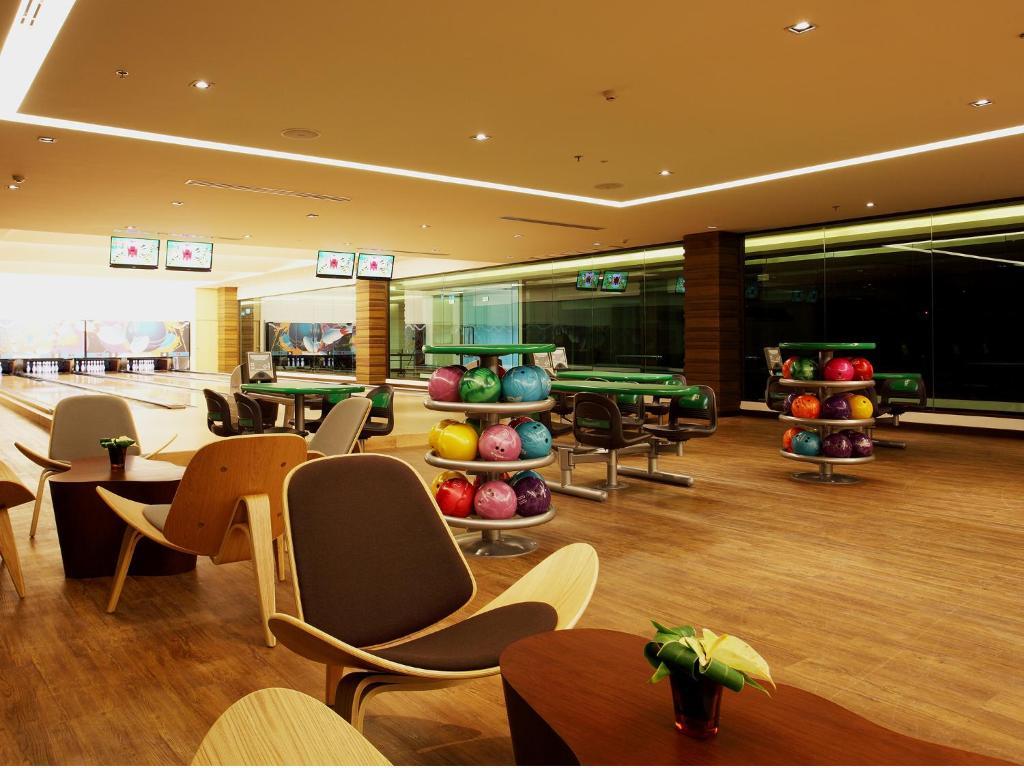 Graceland Khaolak Beachfront Resort Καο Λακ Εξωτερικό φωτογραφία